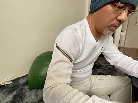 Grandpa29hijii online show from March 1, 2025, 3:53 am