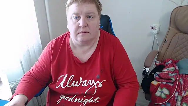Snapshot of Limonka-Fire chatting on April 22, 2026, 9:27 am Limonka-Fire online show from April 22, 2026, 9:27 am