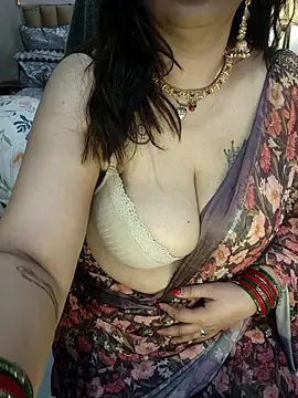 Snapshot of Archi-07 chatting on February 16, 2026, 9:52 am Archi-07 online show from February 16, 2026, 9:52 am