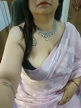 Snapshot of Archi-07 chatting on March 3, 2026, 6:15 pm Archi-07 online show from March 3, 2026, 6:15 pm