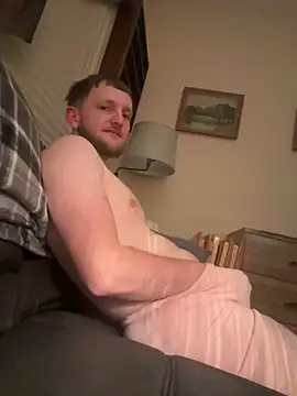 Snapshot of LoveItAllxHnH chatting on March 9, 2025, 9:35 am LoveItAllxHnH online show from March 9, 2025, 9:35 am