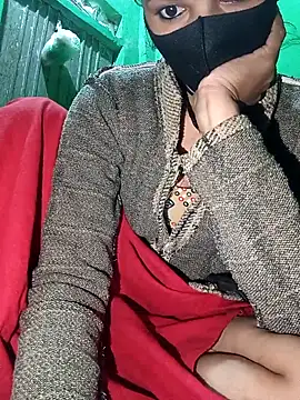 Snapshot of Hoty_girl_143 chatting on November 30, 2025, 1:39 am Hoty girl 143 online show from November 30, 2025, 1:39 am