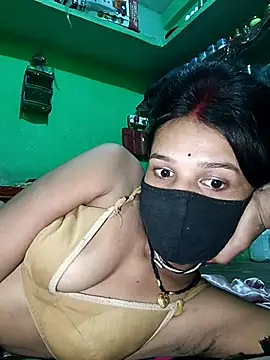 Snapshot of Hoty_girl_143 chatting on October 13, 2025, 5:25 pm Hoty girl 143 online show from October 13, 2025, 5:25 pm