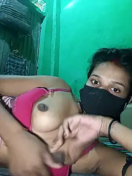 Snapshot of Hoty_girl_143 chatting on November 13, 2025, 4:38 am Hoty girl 143 online show from November 13, 2025, 4:38 am