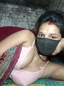 Hoty girl 143 online show from May 6, 2026, 12:47 am