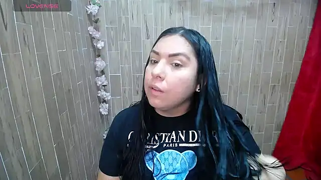 Snapshot of solyeria chatting on April 28, 2026, 12:09 am solyeria online show from April 28, 2026, 12:09 am