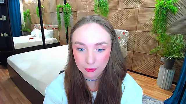 Snapshot of TrueReincarnation chatting on June 16, 2026, 4:07 pm TrueReincarnation online show from June 16, 2026, 4:07 pm