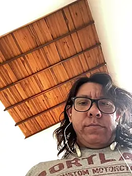 Snapshot of jimmykein_1 chatting on February 23, 2025, 5:50 pm jimmykein 1 online show from February 23, 2025, 5:50 pm