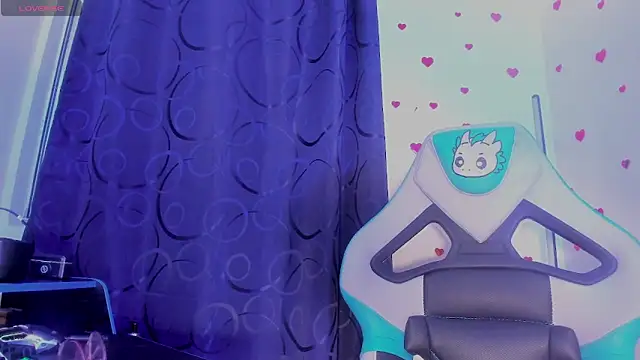 missycanoo online show from March 10, 2026, 2:37 am