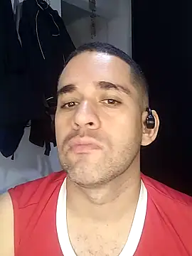 CRISTHIAN GREY01 online show from March 14, 2025, 3:58 pm