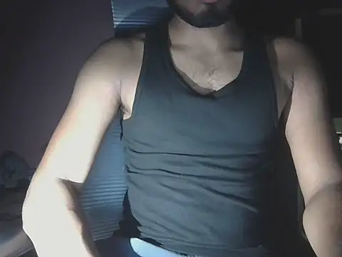 Snapshot of KissesBoyAD chatting on October 23, 2025, 7:01 pm KissesBoyAD online show from October 23, 2025, 7:01 pm