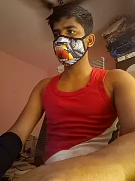 Snapshot of KissesBoyAD chatting on November 6, 2025, 7:18 pm KissesBoyAD online show from November 6, 2025, 7:18 pm