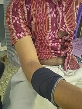 KissesBoyAD online show from March 7, 2026, 6:02 pm