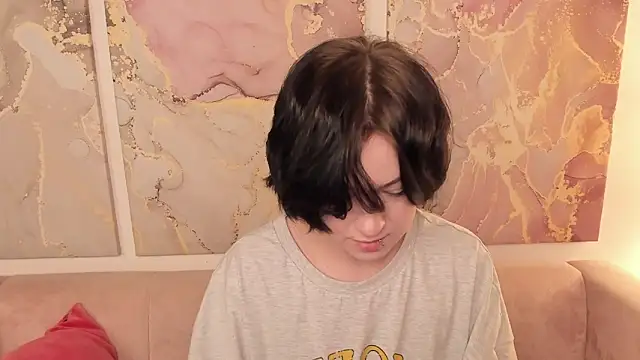 Snapshot of fiamoory chatting on November 12, 2025, 8:07 am fiamoory online show from November 12, 2025, 8:07 am