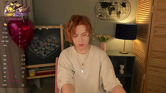 fiamoory online show from March 3, 2025, 1:28 am