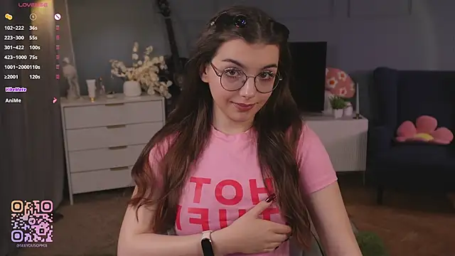 Snapshot of FlairEdgin chatting on November 17, 2025, 7:18 pm FlairEdgin online show from November 17, 2025, 7:18 pm