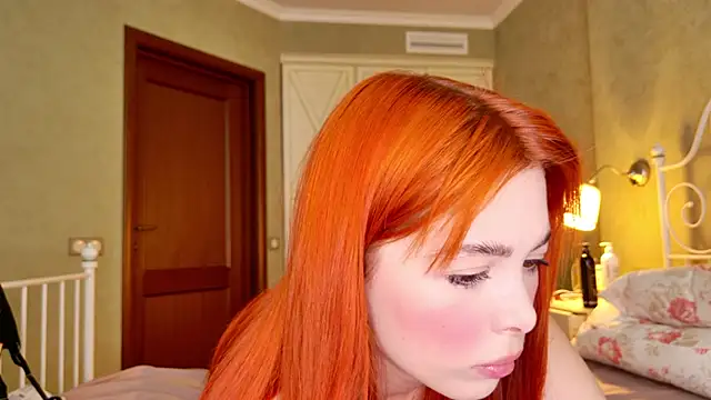 Snapshot of hard_candyy chatting on May 11, 2026, 11:44 am hard candyy online show from May 11, 2026, 11:44 am