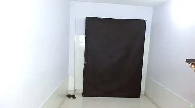 latino hotxxx online show from December 7, 2024, 4:37 am