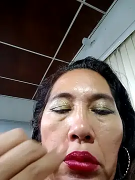 anniecoopeer online show from March 17, 2025, 1:50 pm