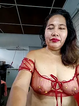 anniecoopeer online show from March 11, 2025, 12:28 pm
