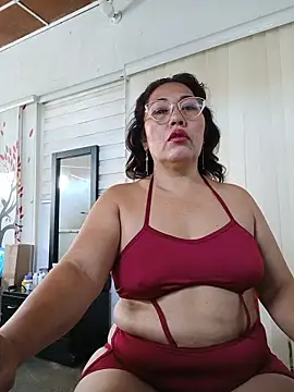 Snapshot of anniecoopeer chatting on November 27, 2025, 11:43 am anniecoopeer online show from November 27, 2025, 11:43 am