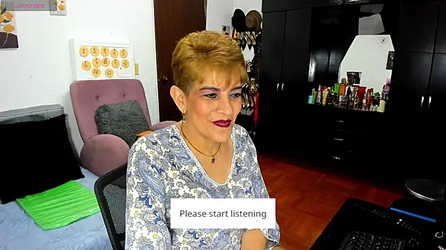 Angelina Stone 65 online show from May 4, 2026, 9:50 pm
