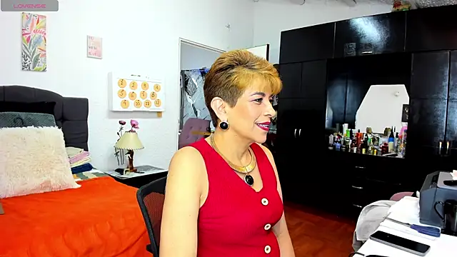 Snapshot of Angelina_Stone_65 chatting on July 23, 2026, 12:02 am Angelina Stone 65 online show from July 23, 2026, 12:02 am