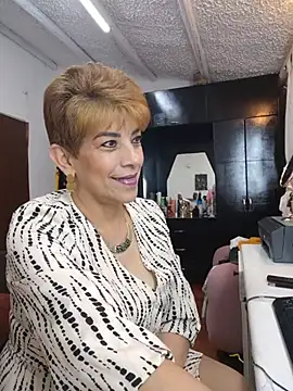 Snapshot of Angelina_Stone_65 chatting on July 25, 2026, 1:57 am Angelina Stone 65 online show from July 25, 2026, 1:57 am