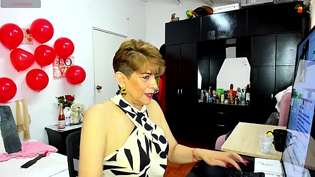 Angelina Stone 65 online show from February 16, 2026, 9:24 pm