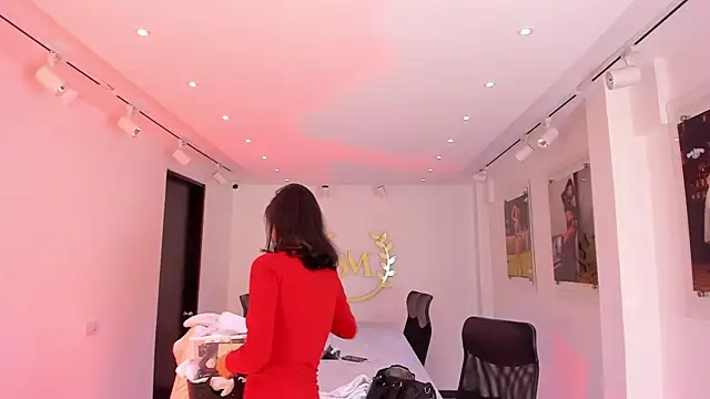 Snapshot of NairobiLee chatting on November 20, 2025, 9:54 am NairobiLee online show from November 20, 2025, 9:54 am