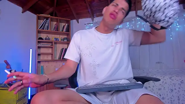 Benjamin More online show from February 2, 2026, 12:26 pm