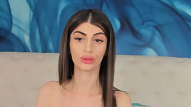 SkinnyDolly online show from February 22, 2026, 10:33 pm