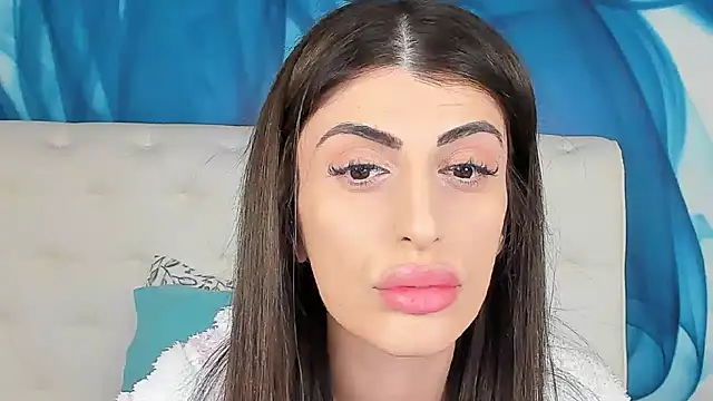 SkinnyDolly online show from March 4, 2026, 8:16 pm