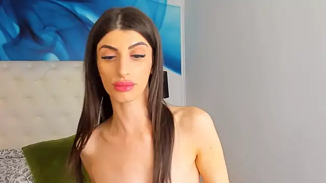 SkinnyDolly online show from February 19, 2025, 1:18 am