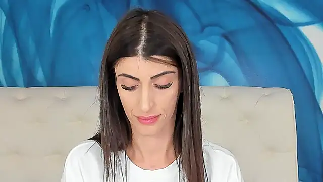 SkinnyDolly online show from February 13, 2026, 9:37 pm