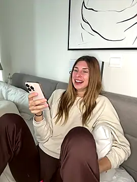 emma05 online show from January 8, 2026, 7:14 am