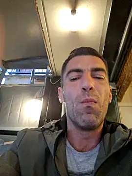 Snapshot of Greecefuck chatting on April 19, 2026, 5:03 pm Greecefuck online show from April 19, 2026, 5:03 pm