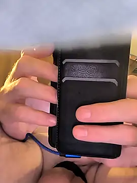 Snapshot of bogland33 chatting on October 31, 2025, 11:33 pm bogland33 online show from October 31, 2025, 11:33 pm