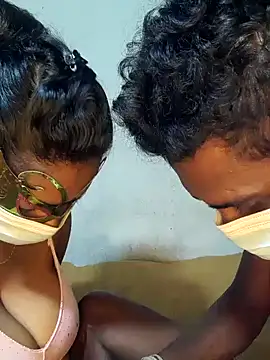 kumaricapalsex2 online show from January 10, 2025, 2:35 am