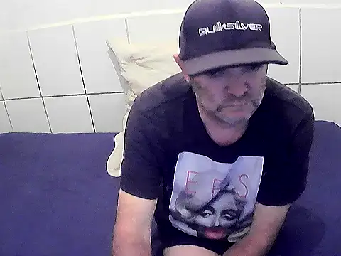 pierdona online show from February 6, 2026, 8:16 pm