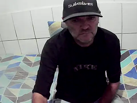 Snapshot of pierdona chatting on November 23, 2025, 11:53 am pierdona online show from November 23, 2025, 11:53 am