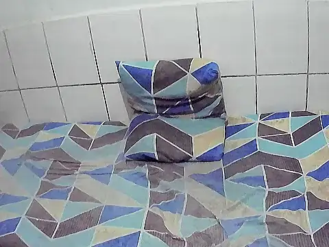 Snapshot of pierdona chatting on November 1, 2025, 8:25 pm pierdona online show from November 1, 2025, 8:25 pm