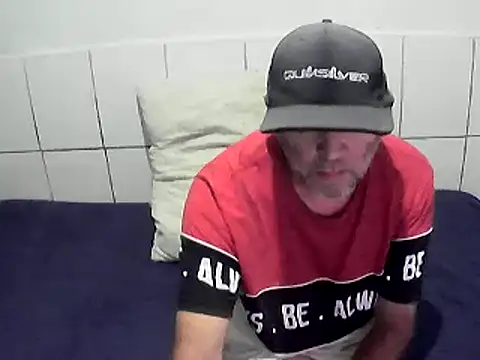 Snapshot of pierdona chatting on June 15, 2026, 7:46 pm pierdona online show from June 15, 2026, 7:46 pm