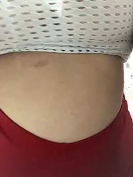 Snapshot of ahross chatting on December 2, 2025, 10:06 am ahross online show from December 2, 2025, 10:06 am