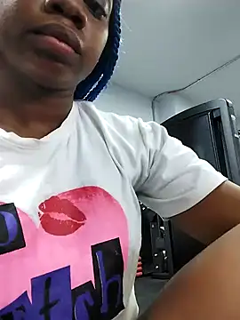 johannaMiller1 online show from January 31, 2025, 9:05 pm