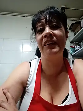 carolina linarez69 online show from April 9, 2026, 11:22 pm