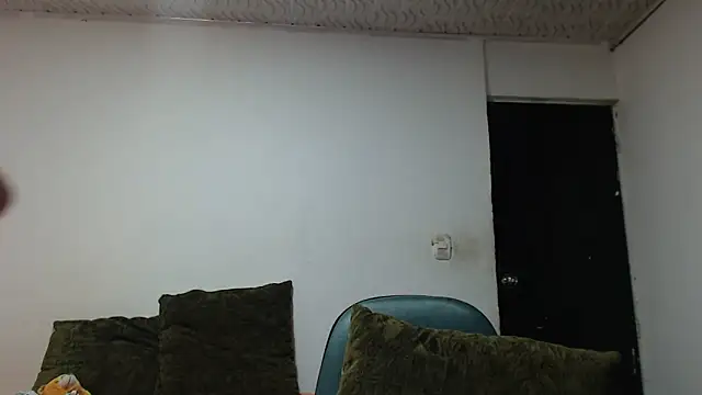 carolina linarez69 online show from March 8, 2026, 12:49 am