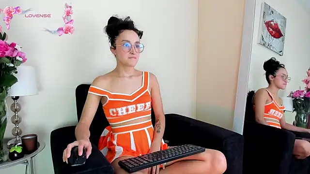 its  angelica  online show from July 14, 2026, 7:20 pm