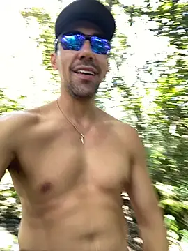 dantedesirexx online show from November 17, 2025, 4:11 pm