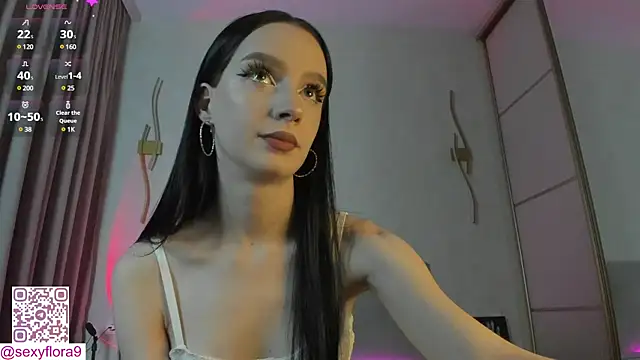 Snapshot of flora_off chatting on February 6, 2025, 6:40 am flora off online show from February 6, 2025, 6:40 am